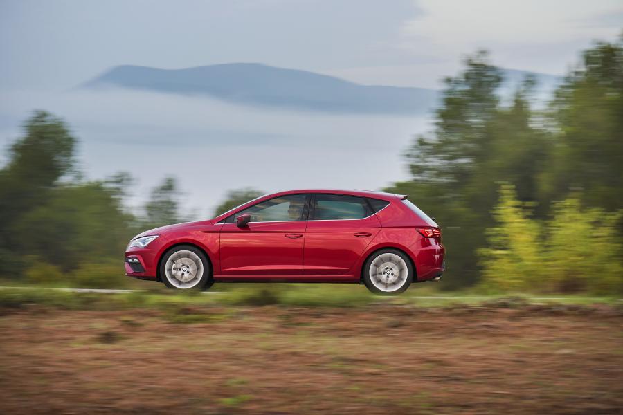  Seat Leon FR 2016 года  (WW) (фото 6 из 30)